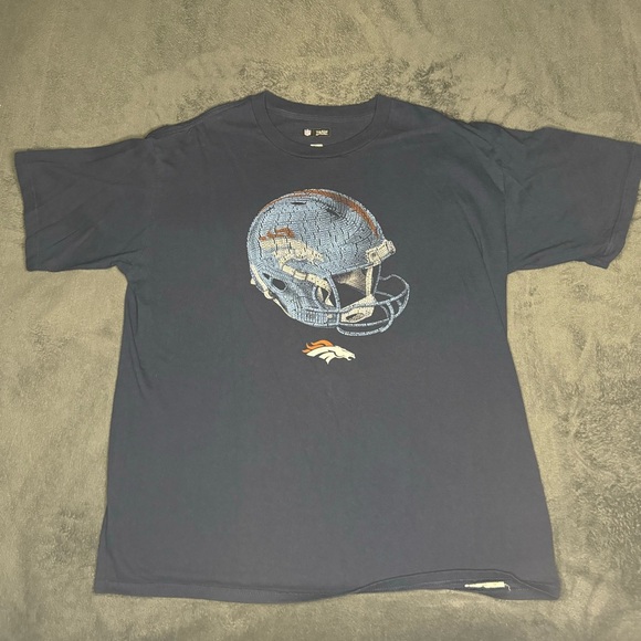 NFL Denver Broncos Shirt - Picture 2 of 4
